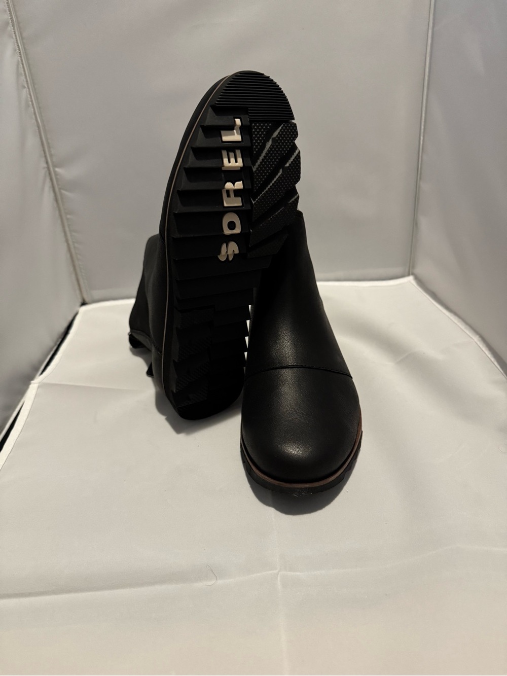 SOREL Women's Black Waterproof Harlow Chelsea Ankle Boots - Picture 3 of 6